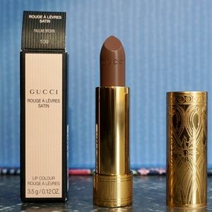 Gucci 109 Pauline Brown Satin Lipstick Brand New minor damage